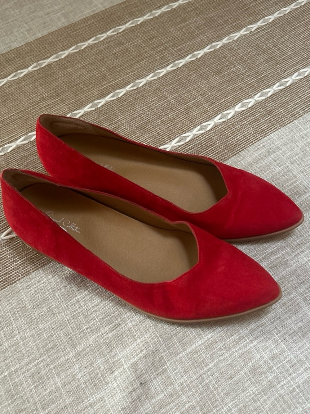 Dr. Scholl's Red Suede Pointed-Toe Flats - Women's